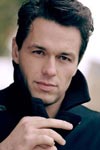   Julian Ovenden 
